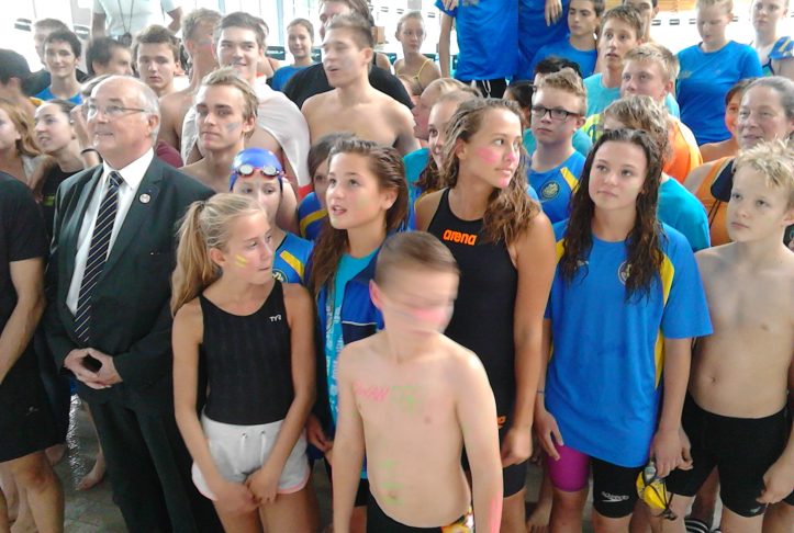 engl,franz,deutsche Schwimmer in Montargis 2015